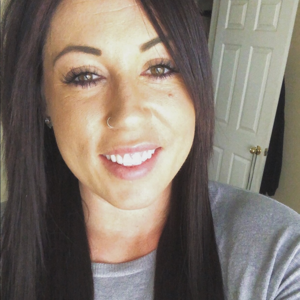 Meet your Posher, Andrea